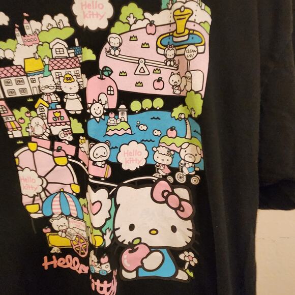Hello Kitty and friends Graphic T-Shirt Size Large - Picture 2 of 4